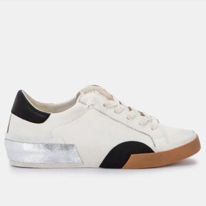 Dolce Vita Zina Sneaker